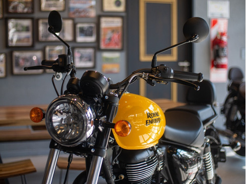 Imagen 9 de 25 de Royal Enfield Meteor 350 Fireball Amarilla Reserva
