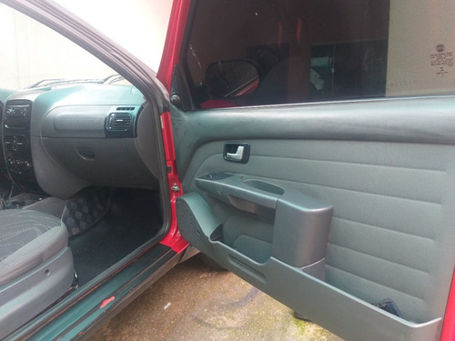 Imagem 7 de 15 de Fiat Strada 1.4 Working Flex Bom Estado