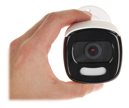 Imagen 4 de 8 de Cámara Hikvision Con Vision Nocturna A Color 2mp Colorvu
