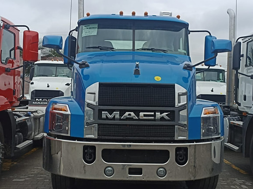 Imagen 15 de 22 de Mack Anthem Euro 5