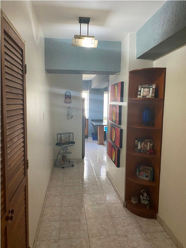 Imagen 16 de 21 de Se Vende Apartamento En El Conj. Res. Monte Carmelo. Cod: Foa-1674