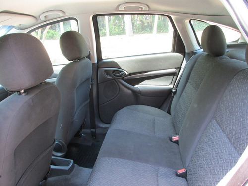 Ford Focus 2.0 Glx Blindado Gasolina 4p Manual 2008