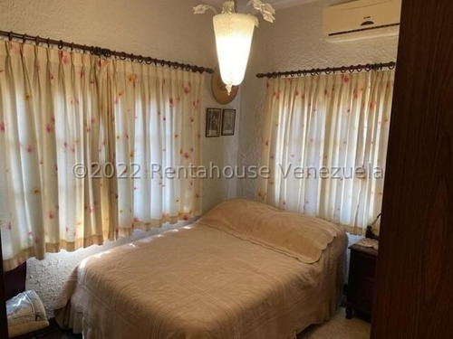 Imagen 7 de 16 de Casa Para Remodelar Con Amplísima Área Verde Ubicado En Sebucán Caracas 22-24624