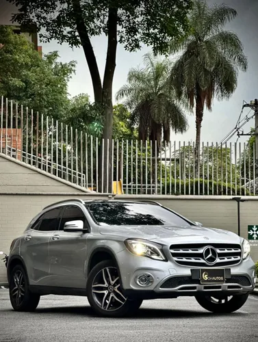 Mercedes-Benz Clase GLA 1.6 GLA200 Urban