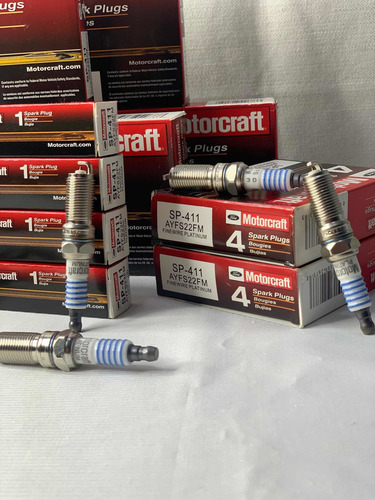 Imagen 6 de 8 de Bujías Motorcraft Sp-411. Punta De Iridium. Al Mayor.