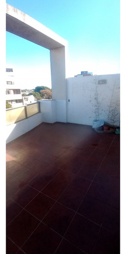 Alquiler Departamento Duplex Alto Alberdi, Duarte Quirós 2300