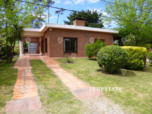 Casa En Alquiler Por Temporada De 2 Dormitorios  En Altos Del Pinar (ref: Zen-17945)