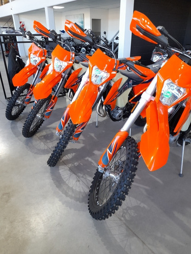 Imagen 12 de 17 de Ktm Exc F 350 2022 Exclusiva En Motoswift