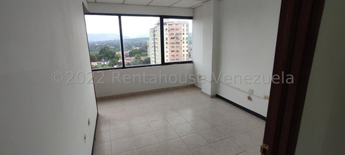 Karen García Vende Una Amplia Y Espaciosa Oficina En El Centro De Barquisimeto, Ideal Para Tu Empresa, Buena Vista Al Manzano, Grandes Espacios.