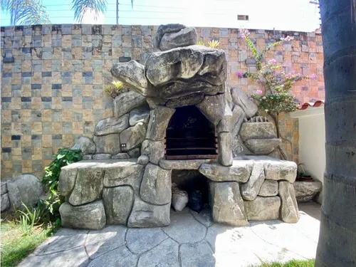 Casa En Venta Con Planta Eléctrica Macaracuay
