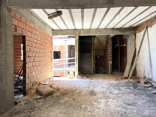 Departamentos De 2 Ambientes Con Balcón O Patio Parque Avellaneda