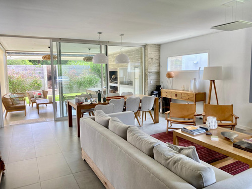 Venta Casa Rincon Del Indio Punta Del Este 3 Dormitorios