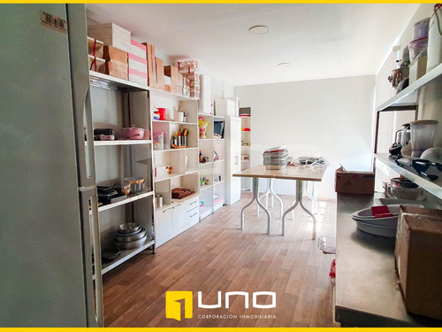 Imagen 14 de 17 de Inmueble En Venta En Barrio Sirari Ideal Para Oficinas, Restaurante O Guarderia