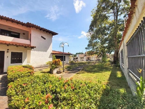Imagen 5 de 14 de Casa En Venta En Juanico, Calle José María Vargas