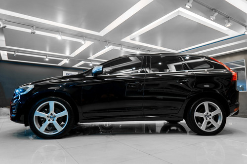 Volvo Xc60 T5 R-design 2014