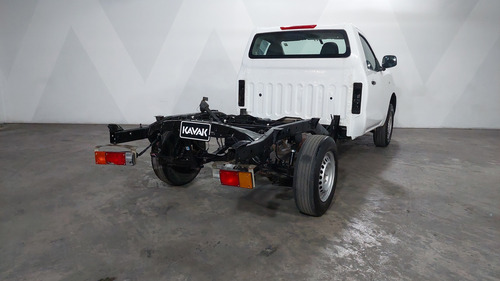 Nissan NP300 2.5 NP300 CHASIS CABINA