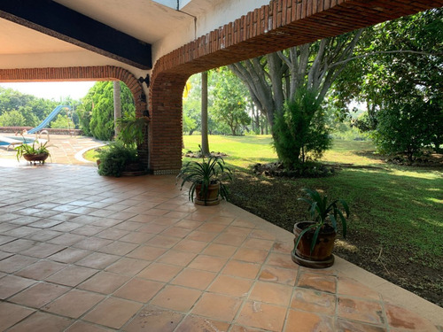 Rancho En Venta En Xochitlán Morelos