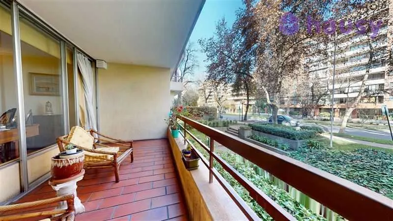 Imagen 1 de 22 de Tour Virtual // Av. El Bosque Sur (71809)