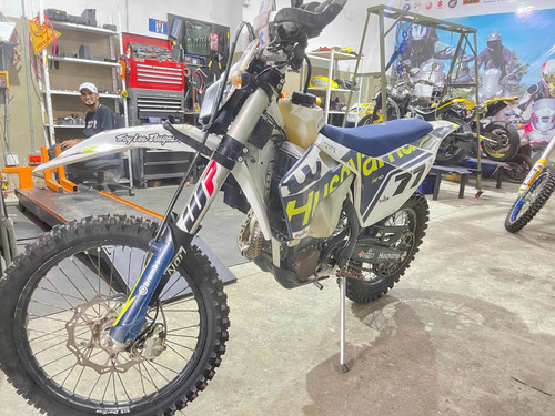 Imagen 2 de 10 de Husqvarna 501 Fe