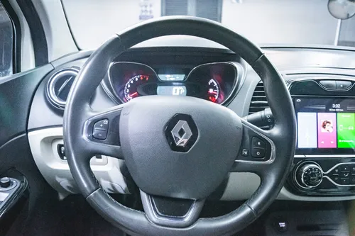 Renault Captur 2.0 Intens At