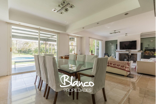 Casa En Venta En Septiembre, Escobar, G.b.a. Zona Norte