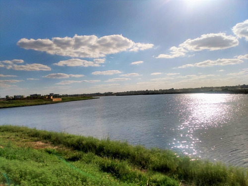 Imagen 2 de 6 de Venta Lote Al Lago Central En Puertos/costas Escobar Oportunidad