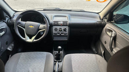 Chevrolet Corsa Classic 1.0 Life Flex Power 4p