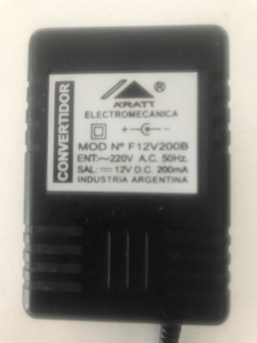 Transformador 220 V A 12 V 200 Ma. (Usado)