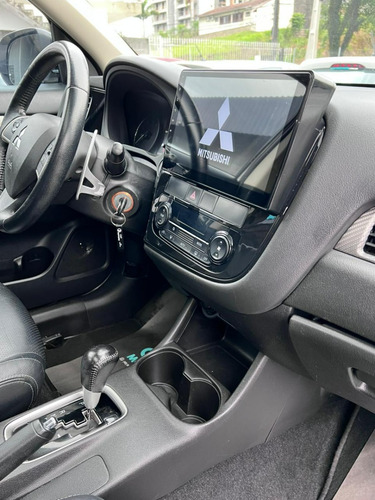 Mitsubishi Outlander 2.0 16V 160cv Aut.