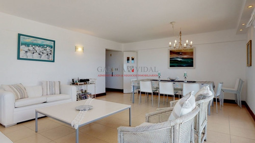Imagen 4 de 11 de Venta De Apartamento 2 Dormitorios En Península