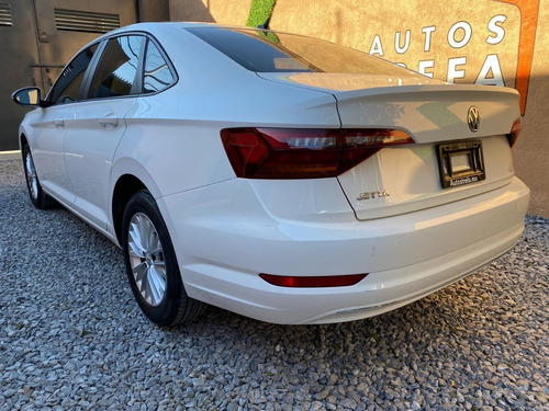 Imagen 10 de 10 de Volkswagen Jetta Comfortline Tip 2019