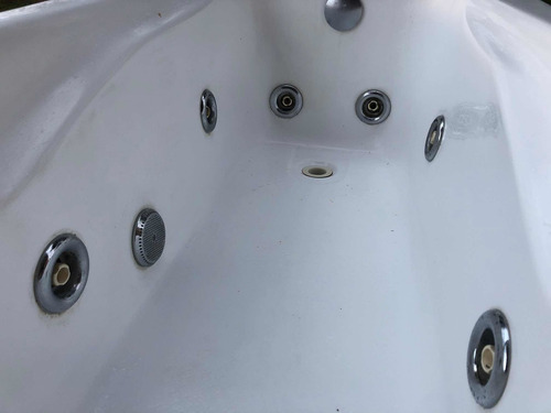 Jacuzzi Muy Poco Uso