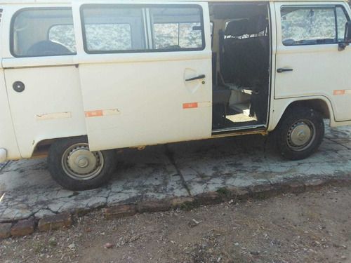 Volkswagen Kombi 2010 1.4 Lotação Total Flex 3p