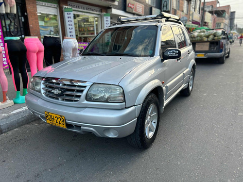 Chevrolet Vitara 2500