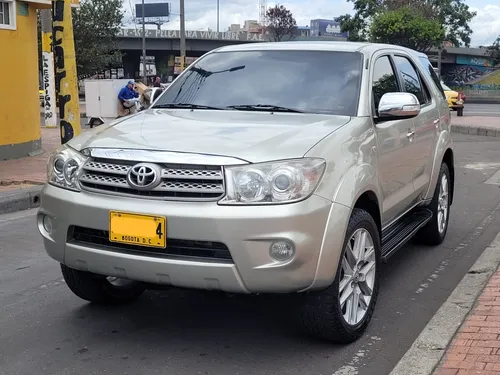 Toyota Fortuner 2.7l 4x4