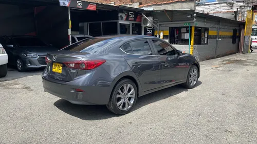 Mazda 3 2.0 Touring At