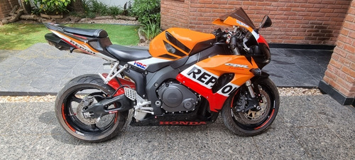 Honda Cbr1000rr Fireblade C/carenado Y Accesorios Repsol