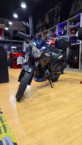 Hero Hunk 190r 2024 Con Accesorios Entrega Inmediata