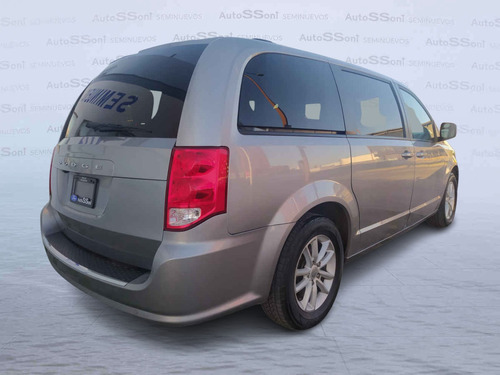 Imagen 5 de 15 de Dodge Grand Caravan 2019 5p Sxt V6/3.6 Aut