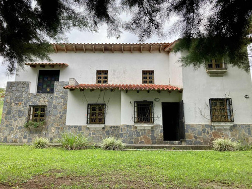 Casa En La Cima Del Cielo, Clima De Montaña.