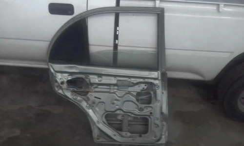 Puerta Trasera Izquierda Hyundai Accent Con Vidrios