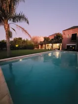 Comprar Cantisano Propiedades Vende Casa En El Barrio Mas Buscado De City Bell El Quimilar!! Calle 464 E 10 Y 11!! Sorprende Te Con Esta Casa Lista Para Mudarse!! Que Tiene Todo Y Construcción De Doble Muro!!