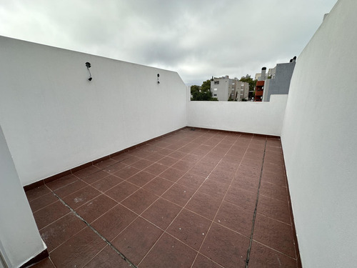 Ph En Venta De 2 Ambientes Con Terraza Propia Y Playroom