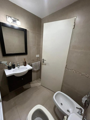 Departamento En Venta - 1 Dormitorio 1 Baño - 59mts2 - Villa Sarmiento, Morón