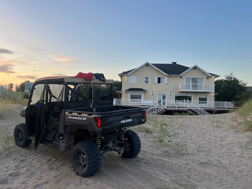 Imagen 2 de 6 de Utv Polaris Ranger Crew Xp 1000cc 0km 82cv. Hoffen