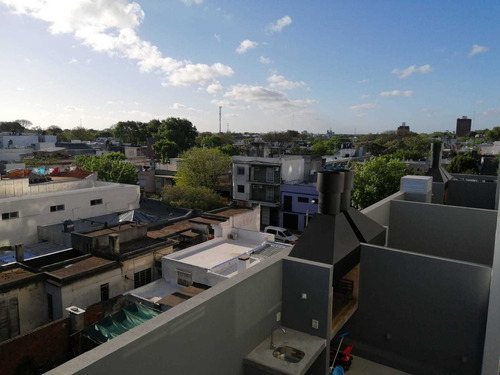 Venta Apartamento 2 Dormitorios Tres Cruces Altos De Bulevar Con Garaje Incluido