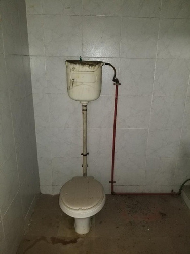 Local Con Vivienda En Venta En Villa Dominico