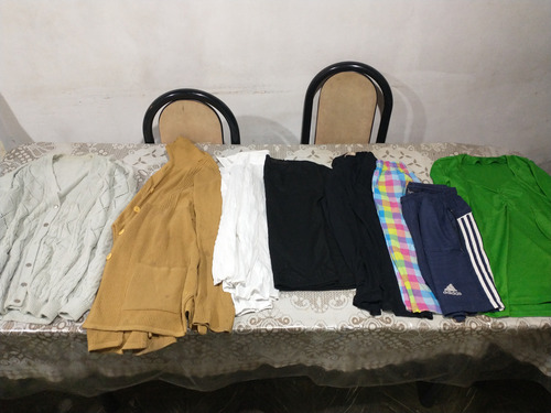 Lote De Ropa Ideal Feria Americana 57 Prendas Blanco (Usado)