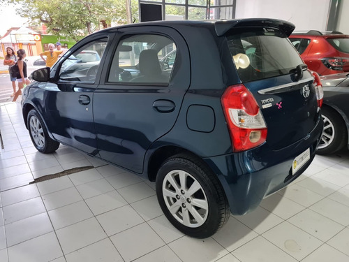 Imagen 6 de 8 de Toyota Etios 1.5 5ptas Xls 2016