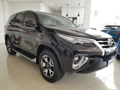 Toyota Hilux Sw4 4x4 7 Lugares 16v Turbo Intercooler Di